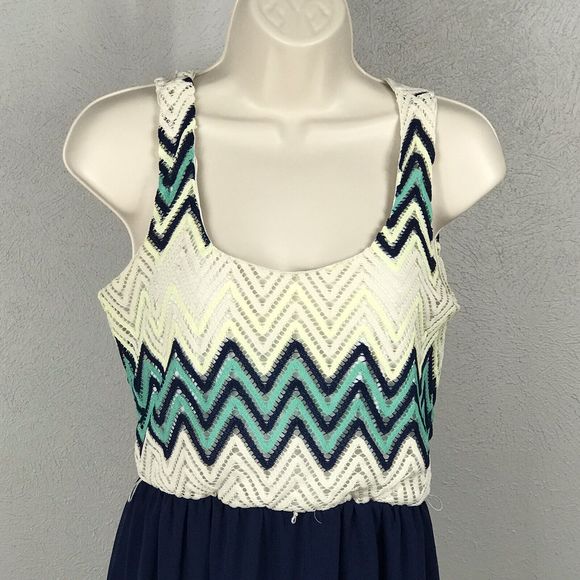 As U Wish Maxi Dress ~ Sz M ~ Blue ~ Long ~ Lined ~ Sleeveless ~ Chevron Top - Picture 3 of 7